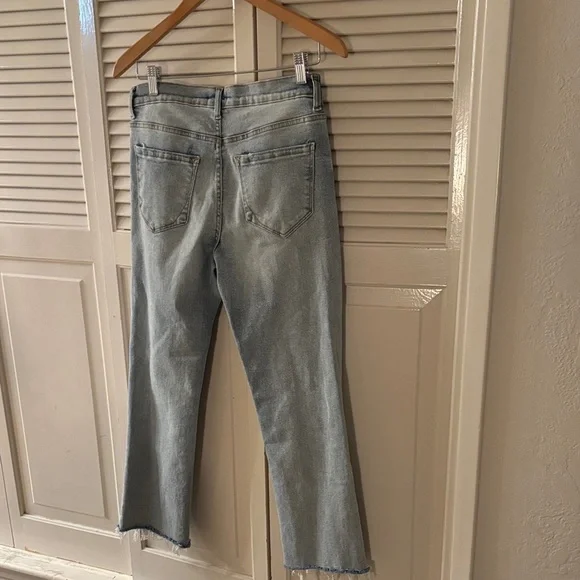 Kensie The Allie High Rise Straight Jeans with Frayed Hem - Picture 6 of 6